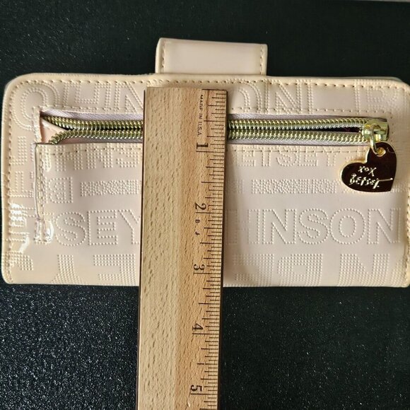 Betsey Johnson Blush Celly Embossed Wallet Wristlet Heart Gem & Chain Strap - Picture 13 of 14